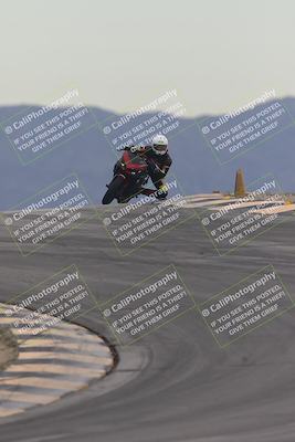 media/Sep-21-2025-Race Pace (Sun) [[98bf33ef95]]/Non Verified/1-Turns 9 and 10 (8am)/
